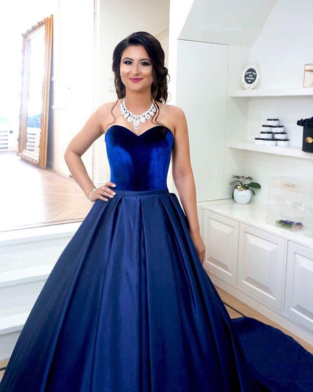 Velvet prom shops dresses 2019