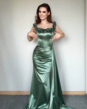 Load image into Gallery viewer, Green Satin Prom Dress
