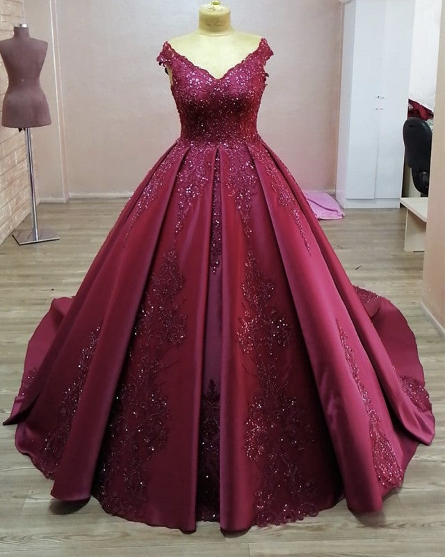 Ball Gown Quinceanera Dresses Sequins Lace V Neck – alinanova