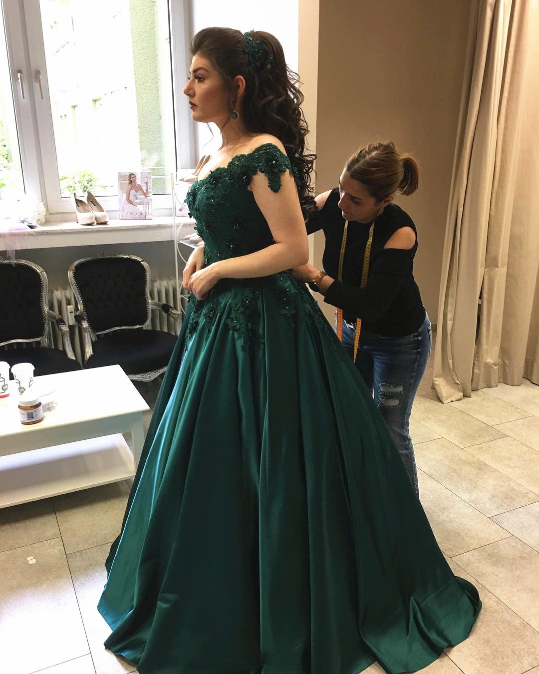 Emerald Green Satin Engagement Dresses Lace Off Shoulder Ball Gown –  alinanova