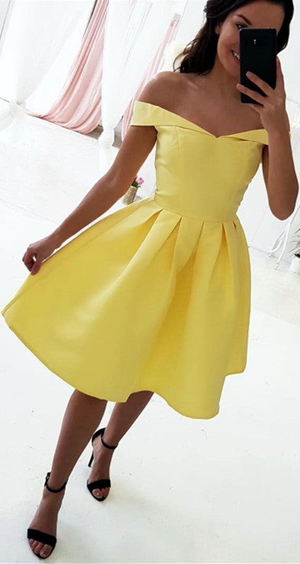 Yellow Satin V neck Off Shoulder Prom Dresses Short Homecoming Dresses alinanova